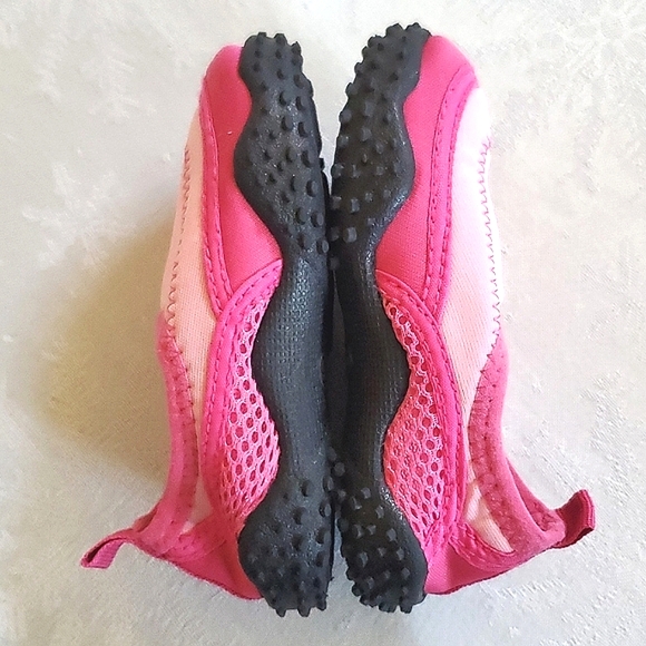Airwalk Pink Water Shoes Baby Girl Size 5 - Picture 8 of 10